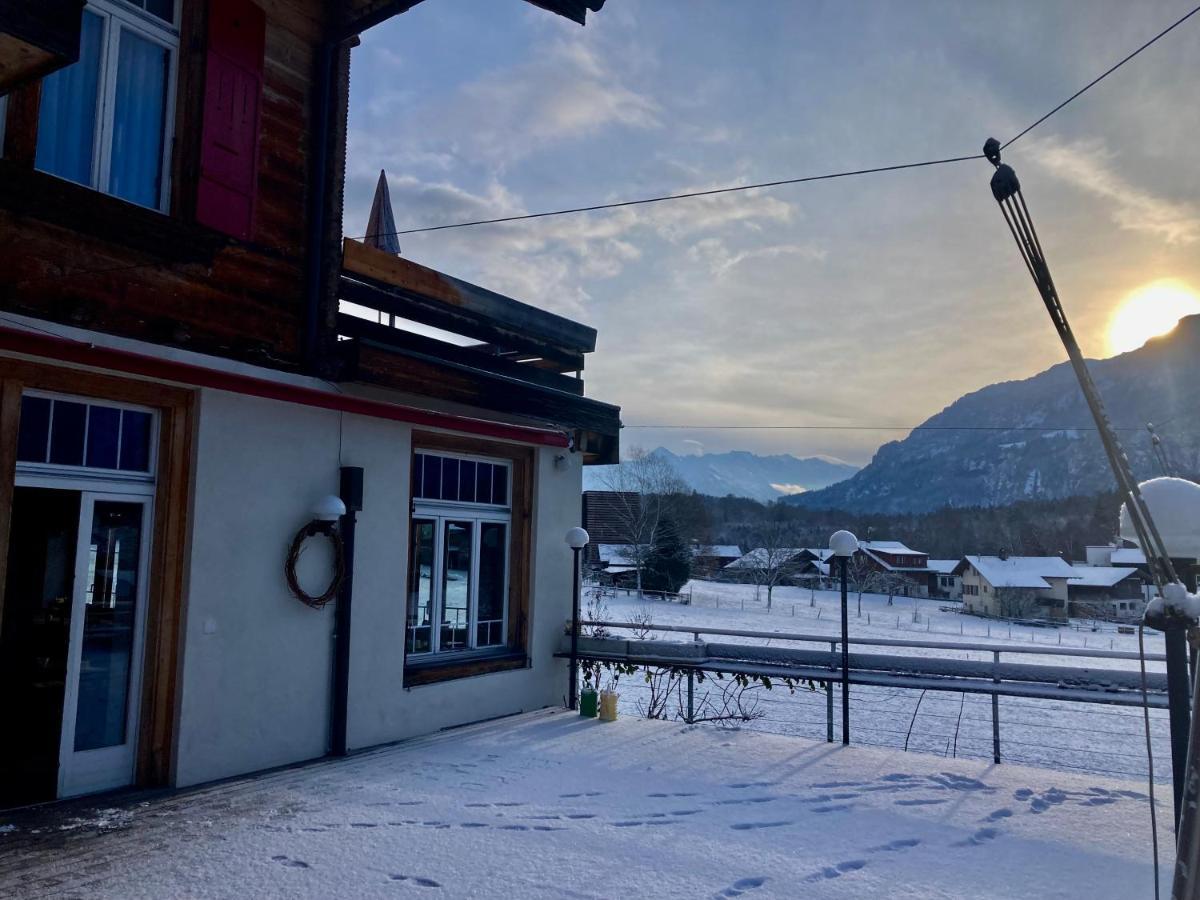 Hotel Alpenrose Beim Ballenberg Brienz  Exterior photo